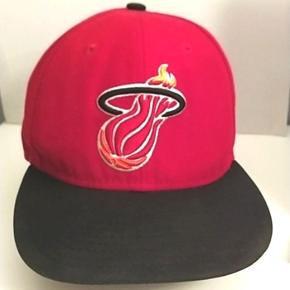 Miami Heat New 9Fifty Snapback Hat Cap NBA Hardwood Classic Black/Red